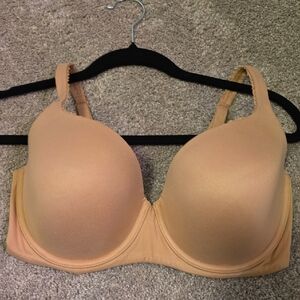 Victoria’s Secret Body by Victoria Lined Demi Bra (34DDD